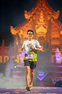 BIB: 346
                            <button type="button" onclick="openModal(22468538)" class="btn btn-primary btn-sm float-right btn-popup" data-toggle="modal" data-target=".modal-high-quality">
                        <i class="fas fa-shopping-cart"></i> Add to Cart
                    </button>
                                            <button type="button" onclick="isThisMe(22468538, true)" class="btn btn-success btn-sm float-right btn-popup btn-isme hidden" data-toggle="tooltip" data-placement="bottom" title="นี่คือรูปของคุณใช่ไหม คลิกที่นี่เพื่อเอาเข้าอัลบั้ม">
                        <i class="fas fa-plus"></i> Add to album
                    </button>
                    <button type="button" onclick="isThisMe(22468538, false)" class="btn btn-warning btn-sm float-right btn-popup btn-isnotme hidden">
                        <i class="fas fa-ban"></i> Remove from album
                    </button>